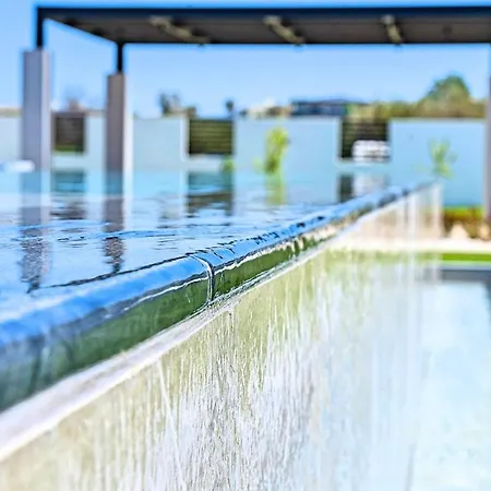 Villa Solaris Heated Pool & Jacuzzi